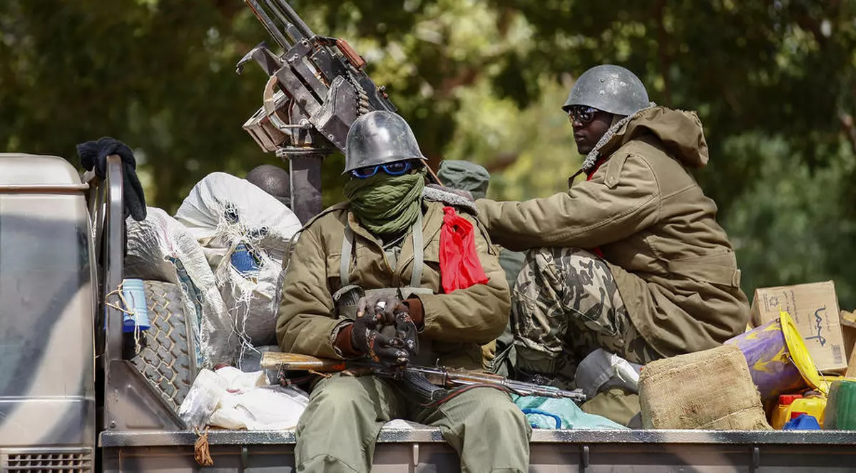 VIDEO | Lovitură de stat în Mali: președintele și premierul au fost arestați. 120 de militari români sunt detașați în țara africană