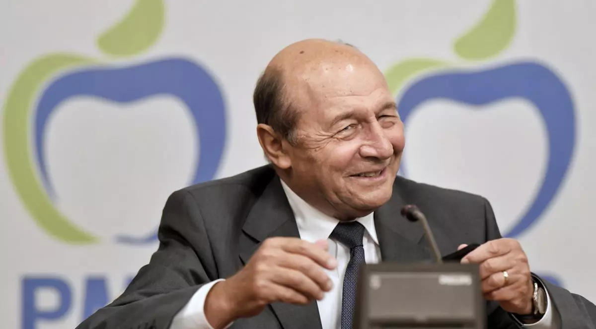 ANALIZĂ | Cât de grea e misiunea lui Traian Băsescu, de-a curmezișul istoriei: din 282 de șefi de stat europeni, niciunul n-a ajuns primar!