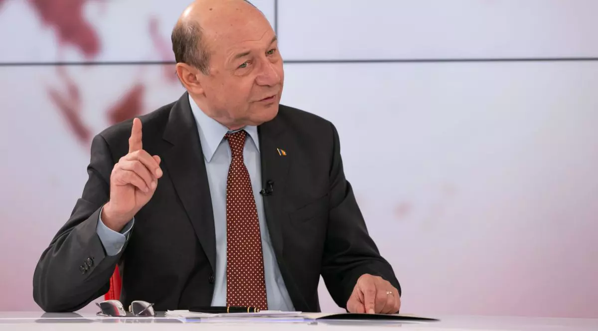 Candidat la Primăria Capitalei, Traian Băsescu schimbă tactica: “Vremea atacurilor a trecut! Totuși, nu vin pe post de miel, tot lup rămân”