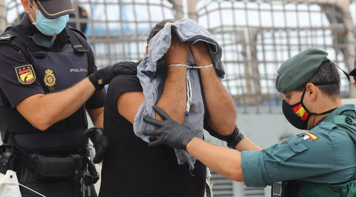 Un român și-a ucis fosta parteneră apoi s-a sinucis, în Spania