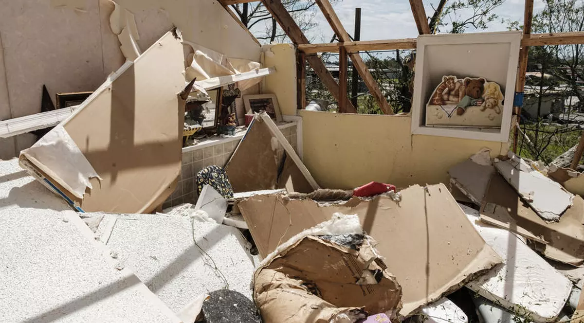 Mesajul lui Trump către victimele uraganului Laura: ”Luați autograful meu și vindeți-l pe Ebay cu 10.000 $”