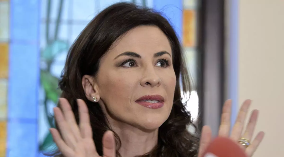 Adina Alberts s-a infectat cu COVID-19: "Mi-am pierdut preț de vreo 5-6 zile, parțial gustul și total mirosul"