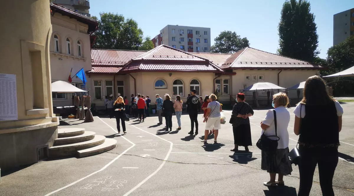 Una dintre cheile Bucureștiului - toate categoriile tinere, cu vârste sub 45 de ani, au votat cu 30-70% mai mult decât în 2016!