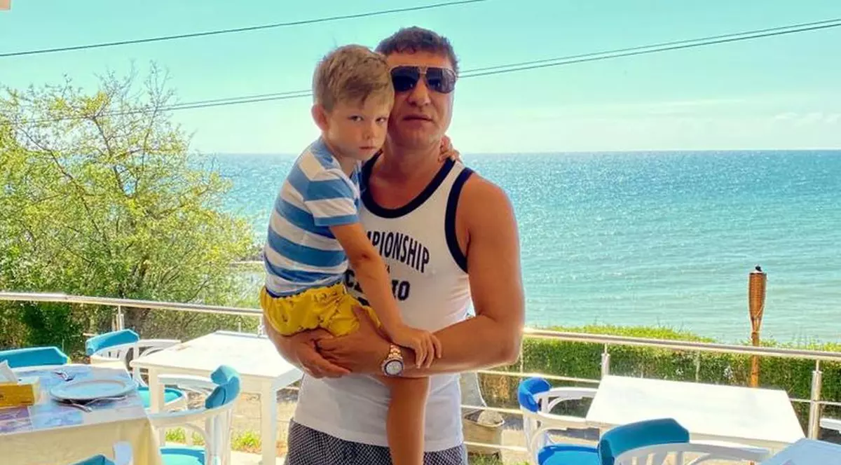 Cristi Borcea se pregătește să-și trimită fiul la grădiniță