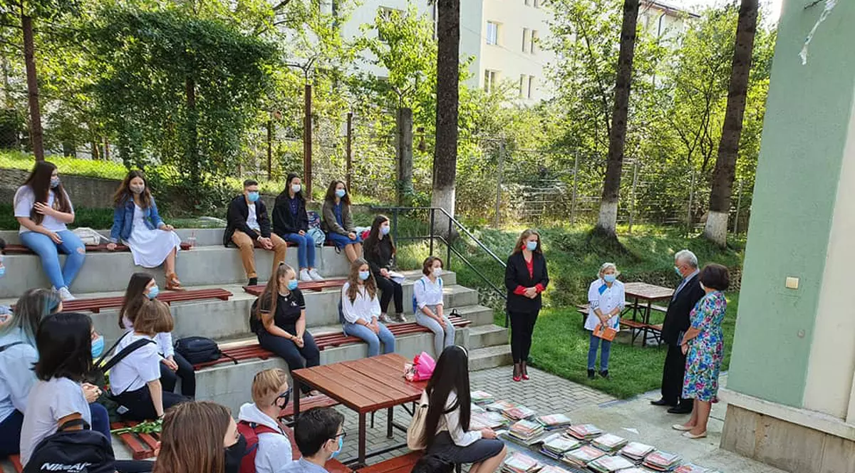 Deschiderea anului școlar la Suceava. Foto Libertatea