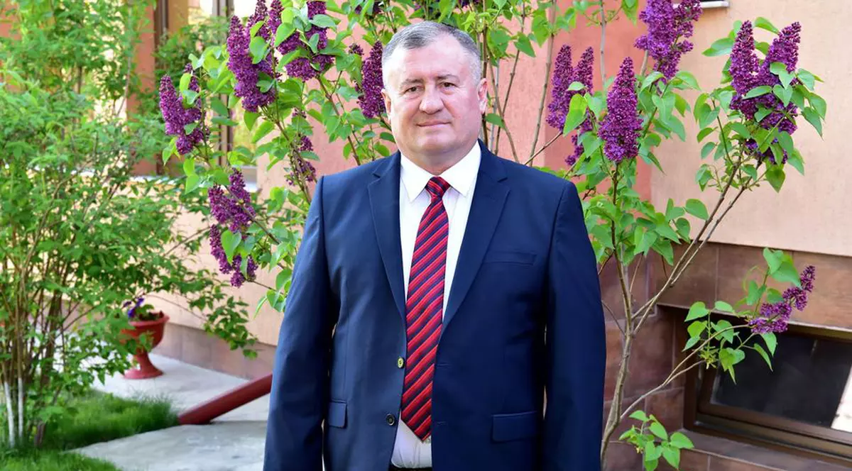 Mărturia unui primar din Suceava care a trecut de COVID-19: "Am avut cam trei luni de zile probleme"