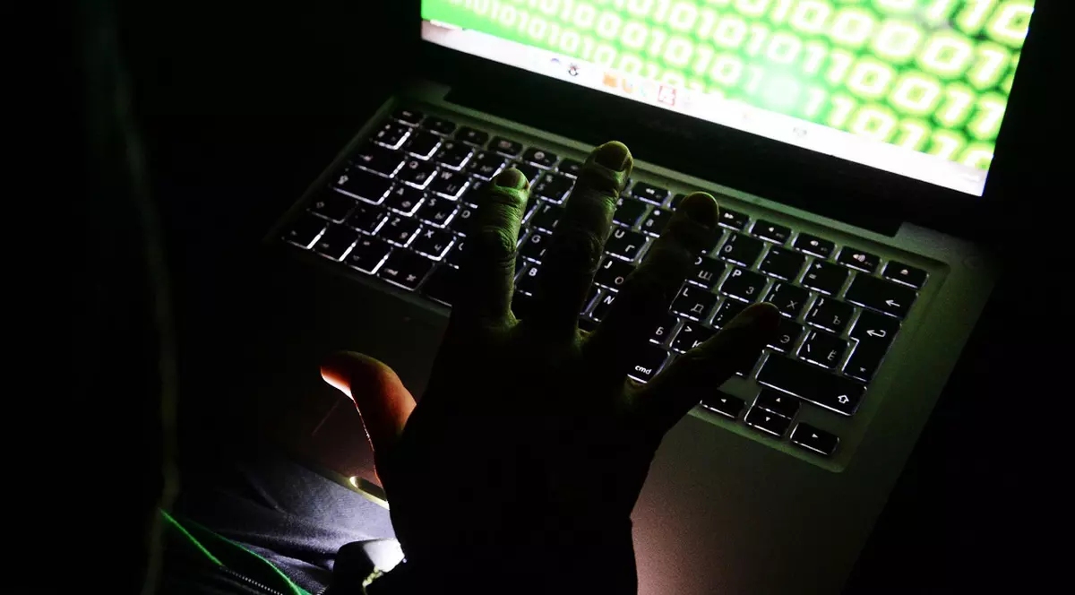 Spania susține că ”hackeri din China” au furat informații despre cercetările asupra unui vaccin împotriva COVID-19