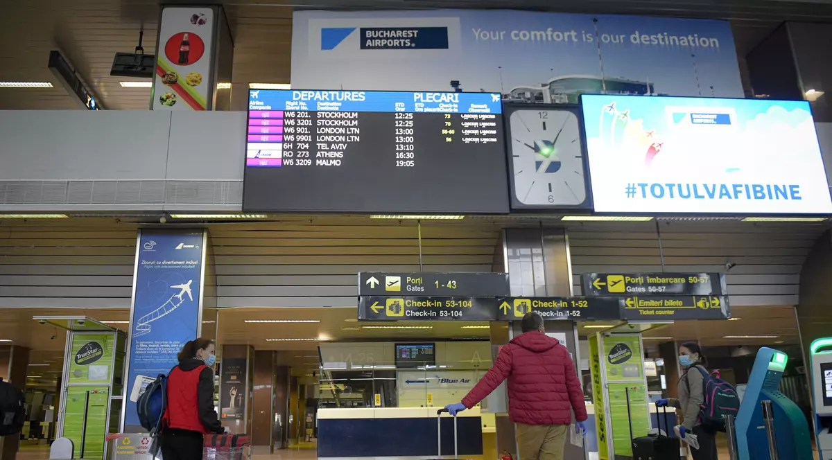 Măsuri de relaxare pe aeroportul Henri Coandă. Se renunță la corturile din fața terminalului ”Plecări”