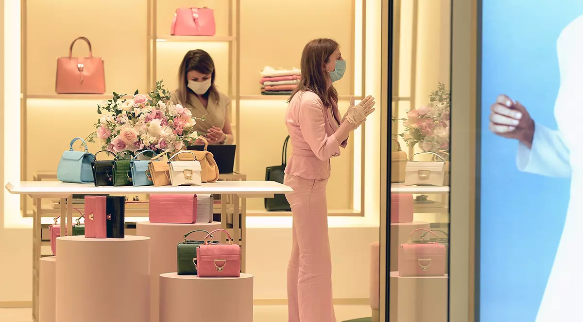 Subvenții de peste 30 de milioane de euro pentru chiriile magazinelor din mall-uri sau cum să finanțezi subdezvoltarea cu bani publici