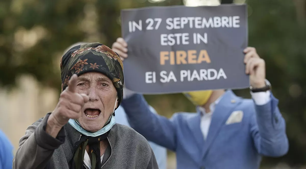 Bullying-ul antidemocrație al partidelor luminate. Cum am ajuns să tragem spre un partid unic?