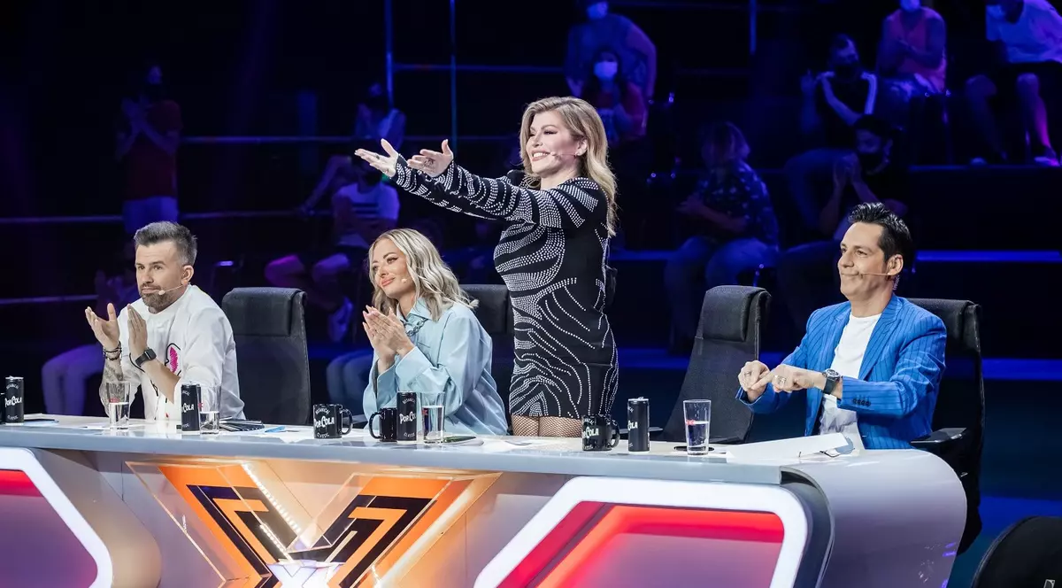 Moment emoționant pe scena X Factor. O tânără fără auz impresionează juriul. „Vocea mea interioară nu poate fi oprită!”