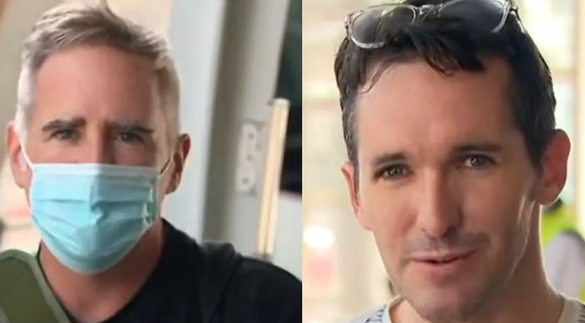 Jurnaliștii Bill Birtles și Michael Smith, evacuați din China (foto captură YouTube)