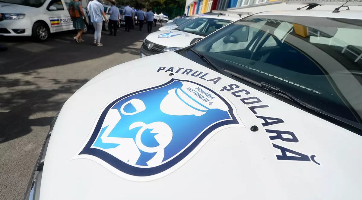 Toate școlile și liceele din Sectorul 4 al Capitalei, păzite de agenți de poliție instruiți să intervină în cazuri de urgență