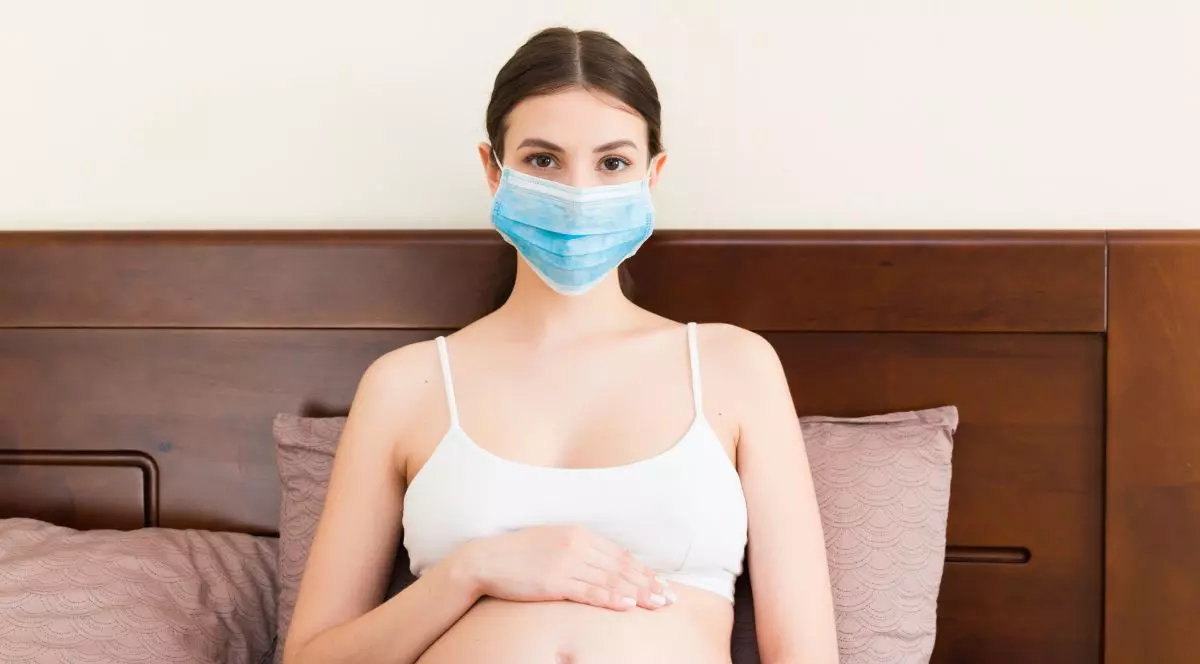Gravidele fac cel mai des forme asimptomatice de Covid-19, dar prezintă un risc mai mare de a ajunge la ATI, arată un nou studiu