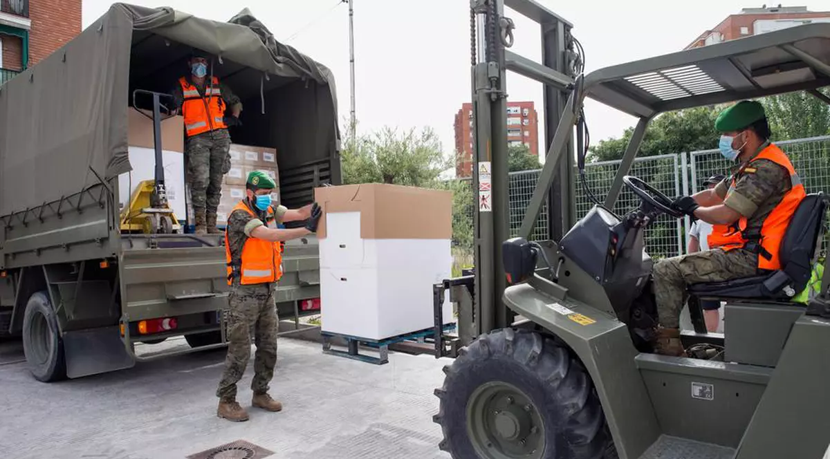 Armata Spaniei, chemată în ajutor în lupta cu COVID-19, după ce țara a avut peste 10.000 de noi infectări pe zi