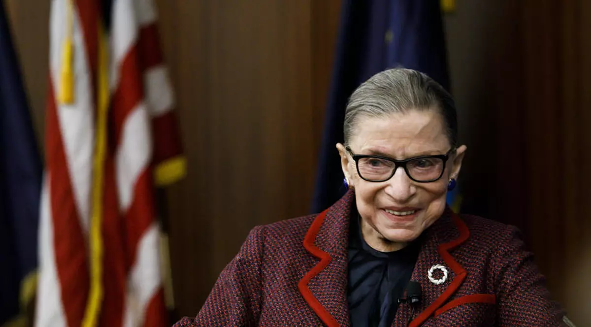 A murit judecătoarea Curţii Supreme a SUA, Ruth Bader Ginsburg. Cum ar vrea Donald Trump să speculeze momentul