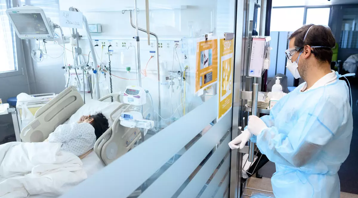 SUA au depăşit 200.000 de decese cauzate de coronavirus. Avertismentul specialiștilor