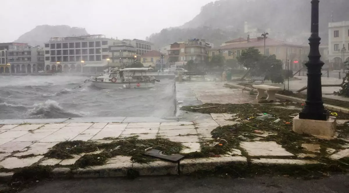 VIDEO | Imagini de coșmar din Grecia, după ce Insulele Ionice au fost măturate de un ciclon