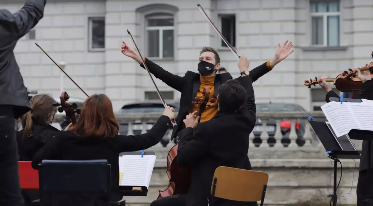 Violoncelistul și dirijorul Octavian Lup