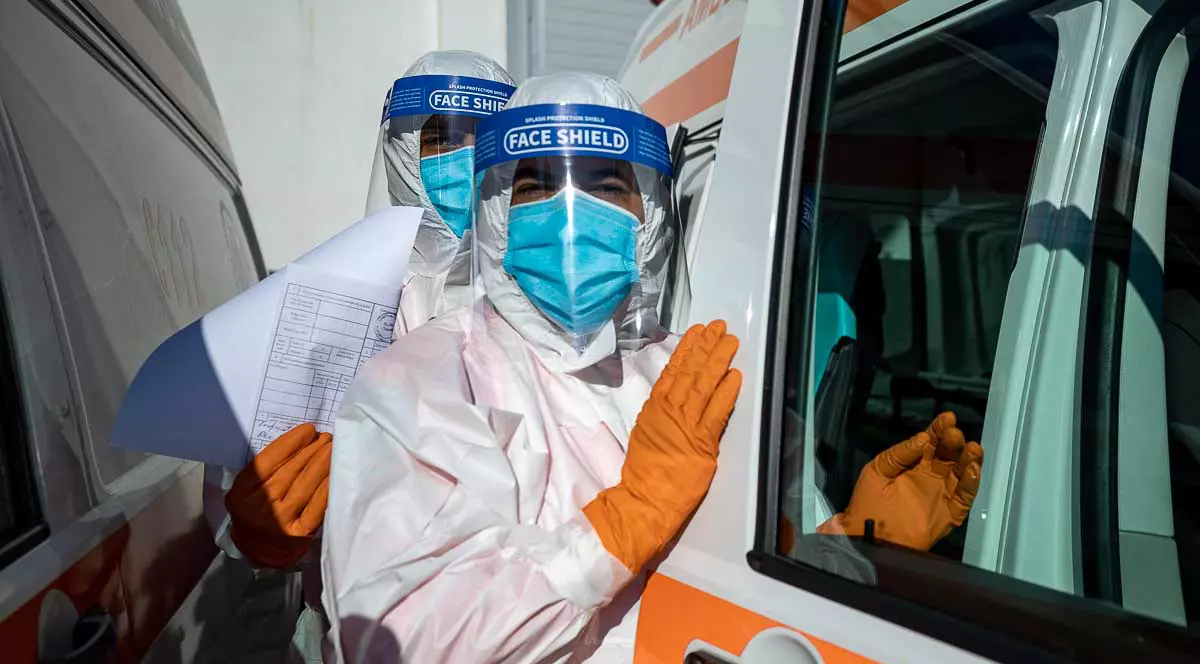 Spitalele militare din Sibiu şi Galaţi extind capacităţile de preluare a pacienţilor COVID-19