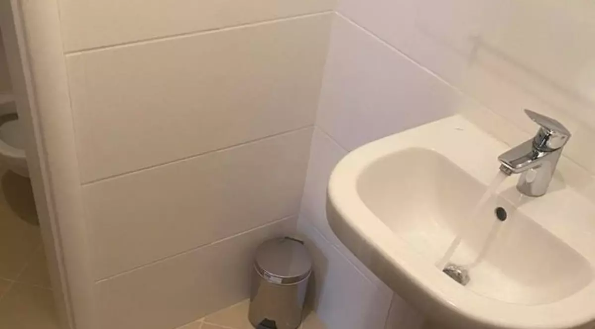 Parlamentarii slovaci au fost pedepsiţi după ce au criticat măsurile anti-COVID. Au acces doar la apa de la robinet