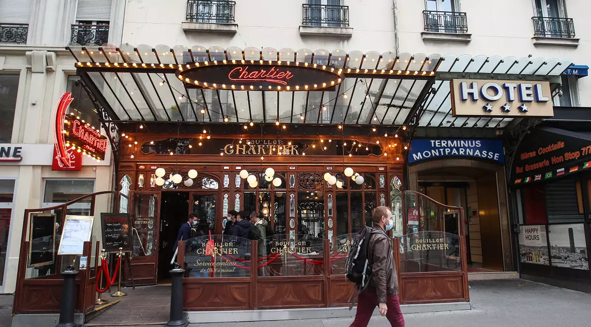 Devenită principalul focar de COVID-19 din lume, Europa impune din ce în ce mai multe restricții. Experții se întreabă dacă strategia va funcționa