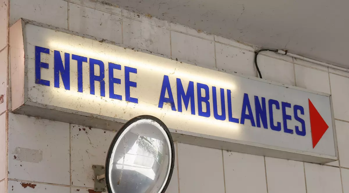 Spitalele din Paris lucrează în regim de urgență, din cauza numărului mare de pacienți de la terapie intensivă