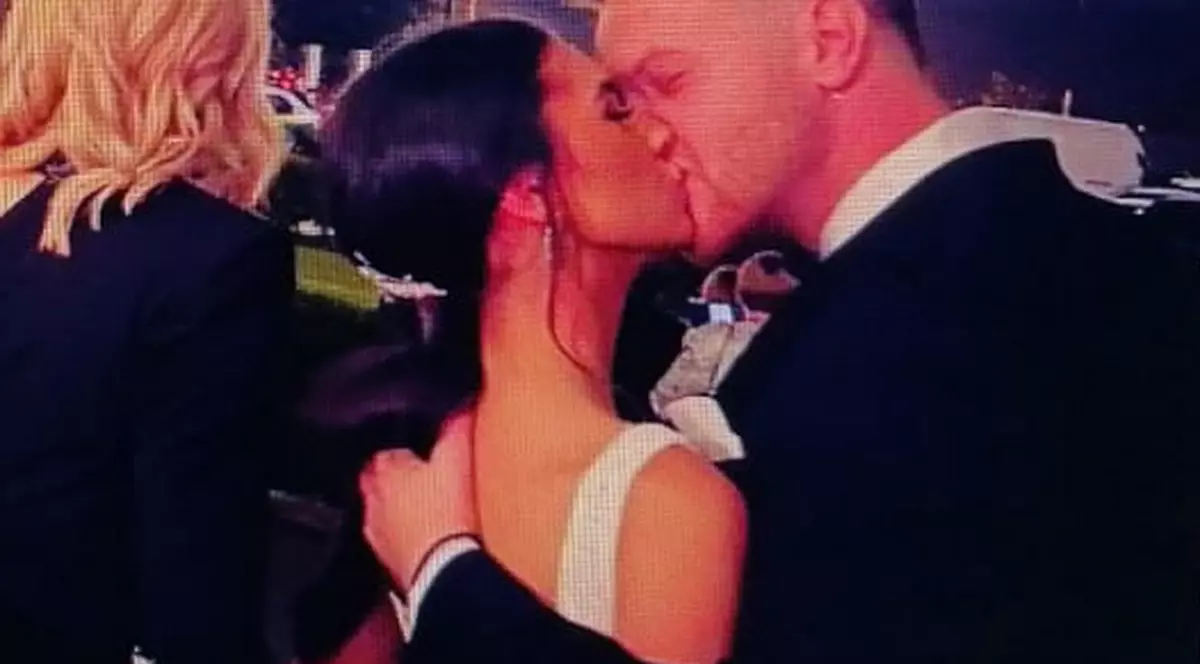 Mireasa și mirele s-au distrat cu 356 de invitați, iar acum trec plin momente delicate FOTO: Bihoreanul / Facebook