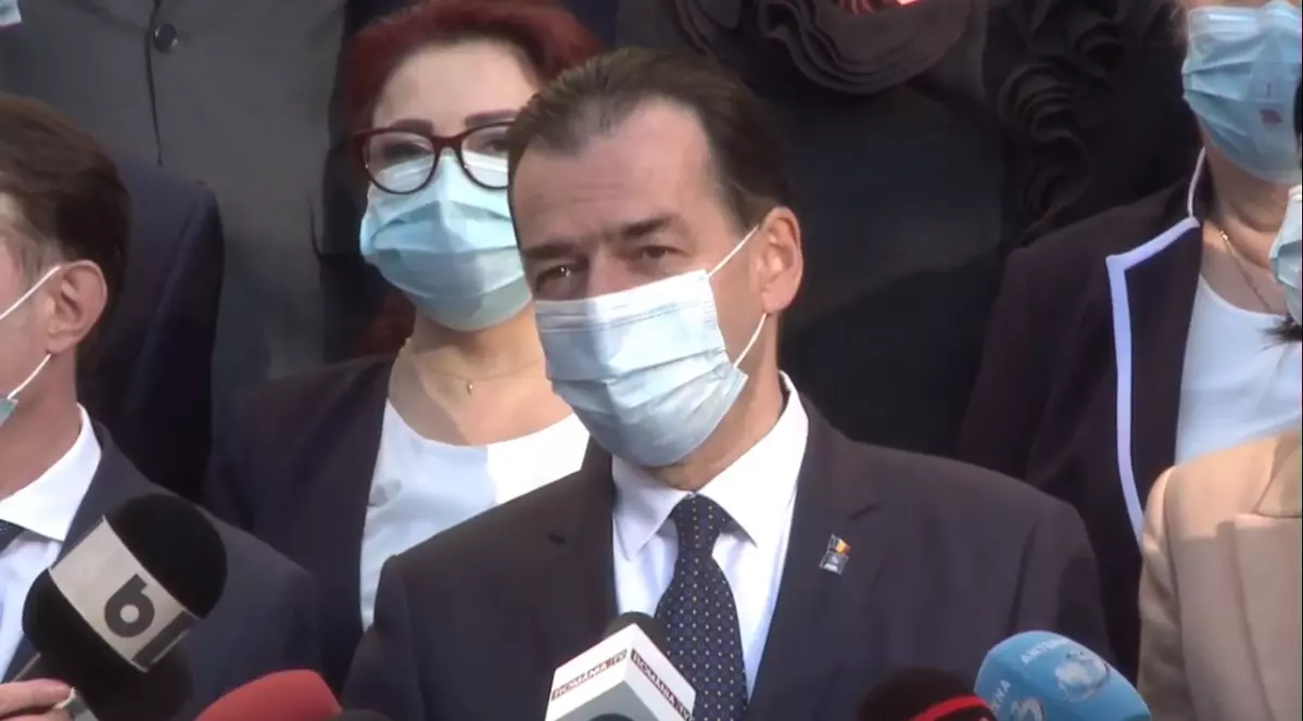 VIDEO | PNL București a depus lista candidaților liberali pentru alegerile parlamentare. Ludovic Orban, despre Florin Iordache: “Sluga lui Dragnea”