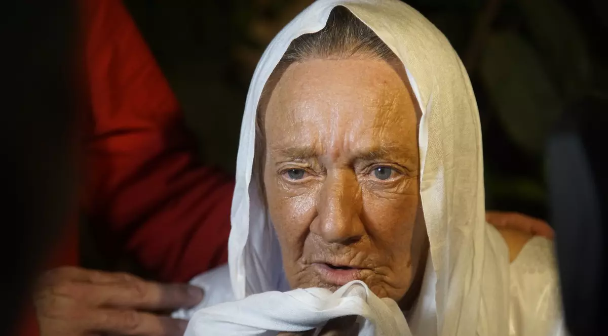 O franțuzoaică răpită de gruparea islamistă care l-a luat ostatic pe românul Iulian Gherguț a fost eliberată după aproape 4 ani