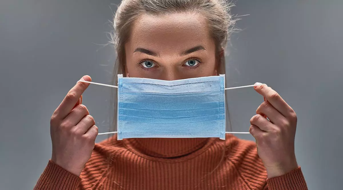 Experiment japonez. Câtă protecţie împotriva noului coronavirus oferă măştile sanitare