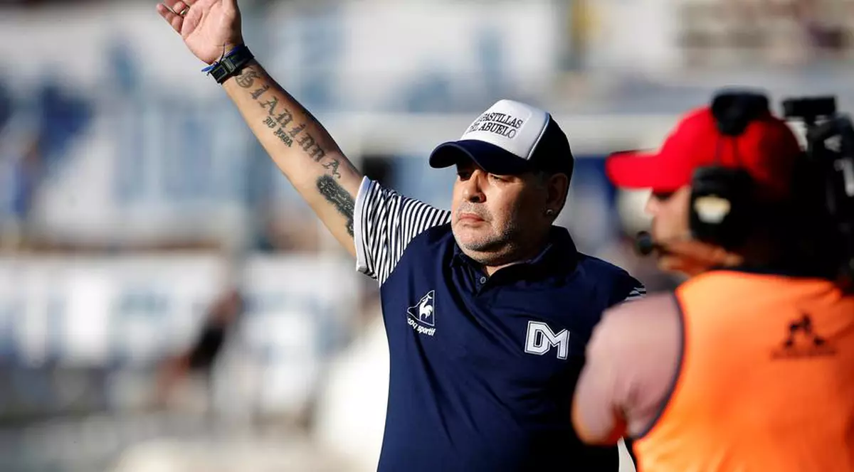 Maradona, la 60 de ani: “Visez să mai dau un gol în poarta Angliei la Mondiale, dar acum aş vrea să o fac cu mâna dreaptă”