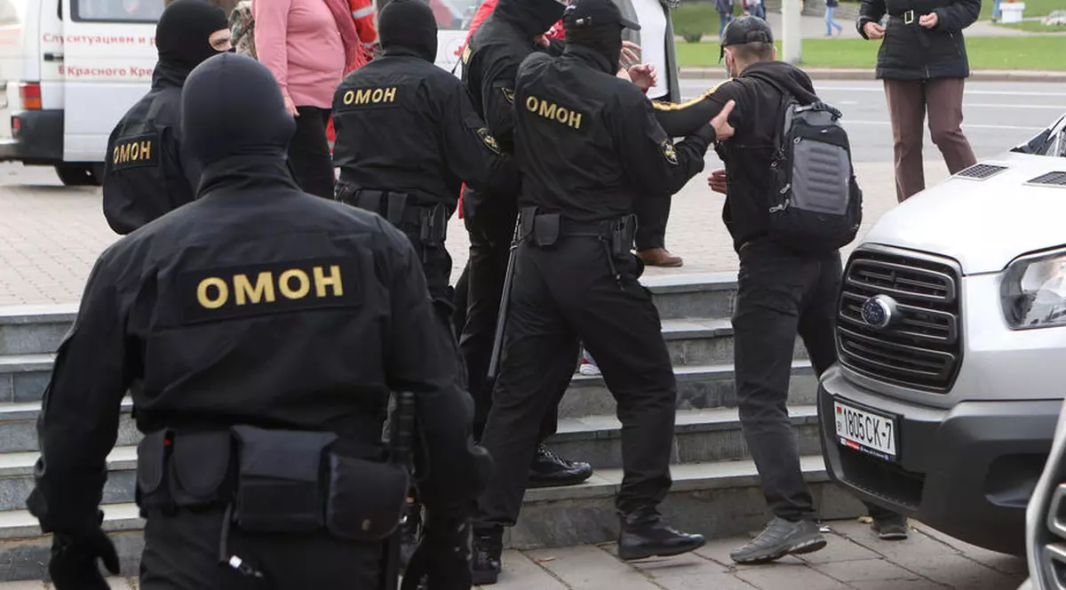 Reporteri fără Frontiere: 300 de jurnaliști au fost arestaţi în Belarus de la începutul protestelor. Opt sunt în închisoare