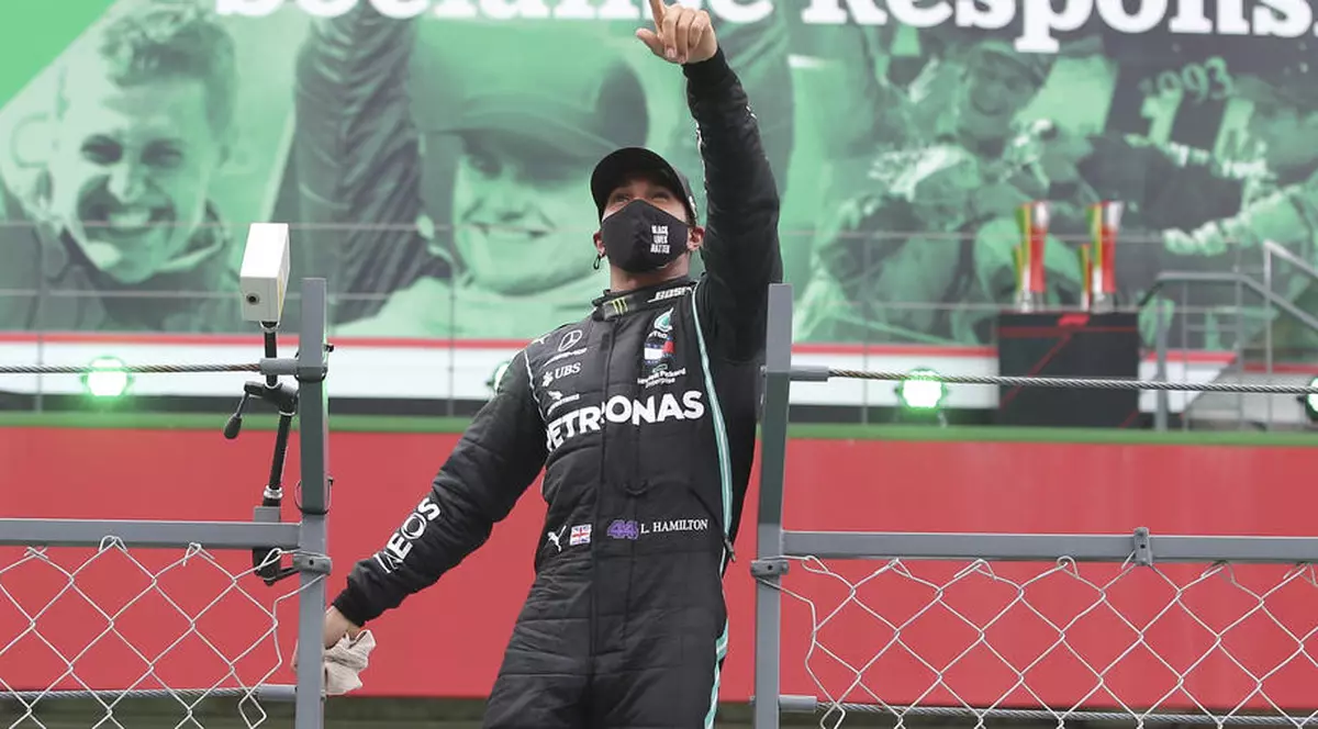 Lewis Hamilton a devenit recordmanul absolut de victorii în Formula 1, după ce a câștigat MP al Portugaliei