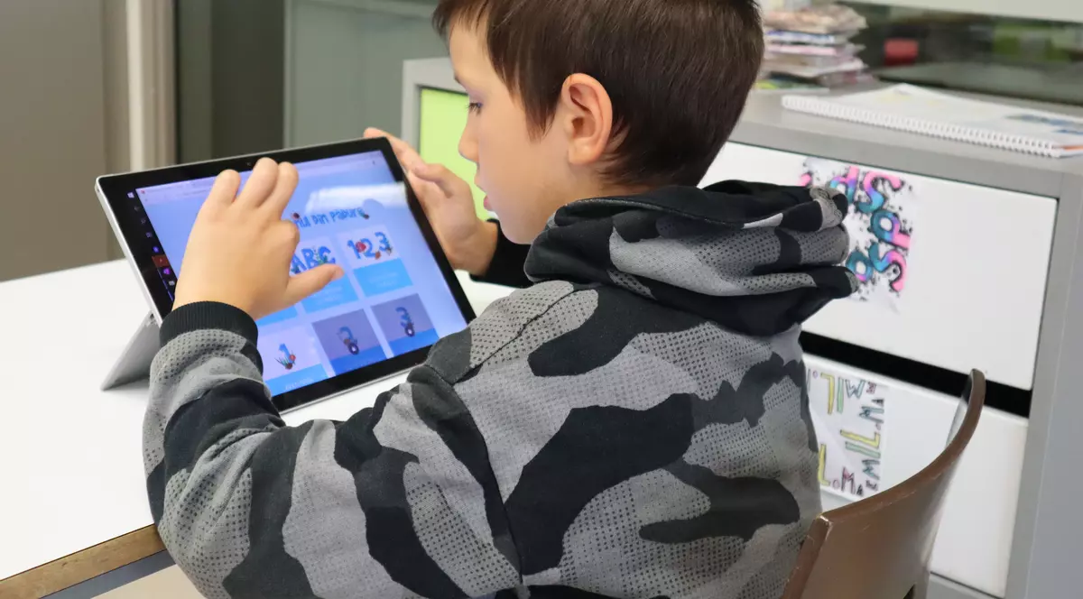 Trucuri finlandeze de predare online pentru profesorii români. Cum să-i convingi pe copii să se implice cât mai mult la ore