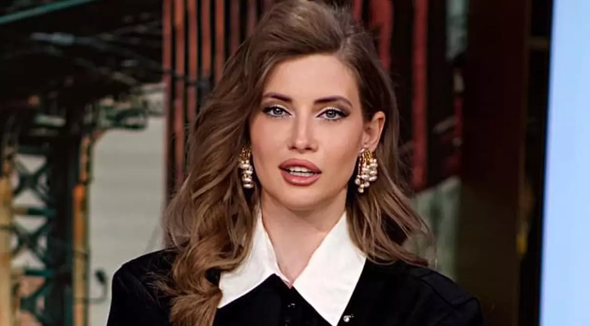 Mesajul Iuliei Albu de ziua iubitului ei. „M-ai învățat să zâmbesc cum nu am zâmbit niciodată”