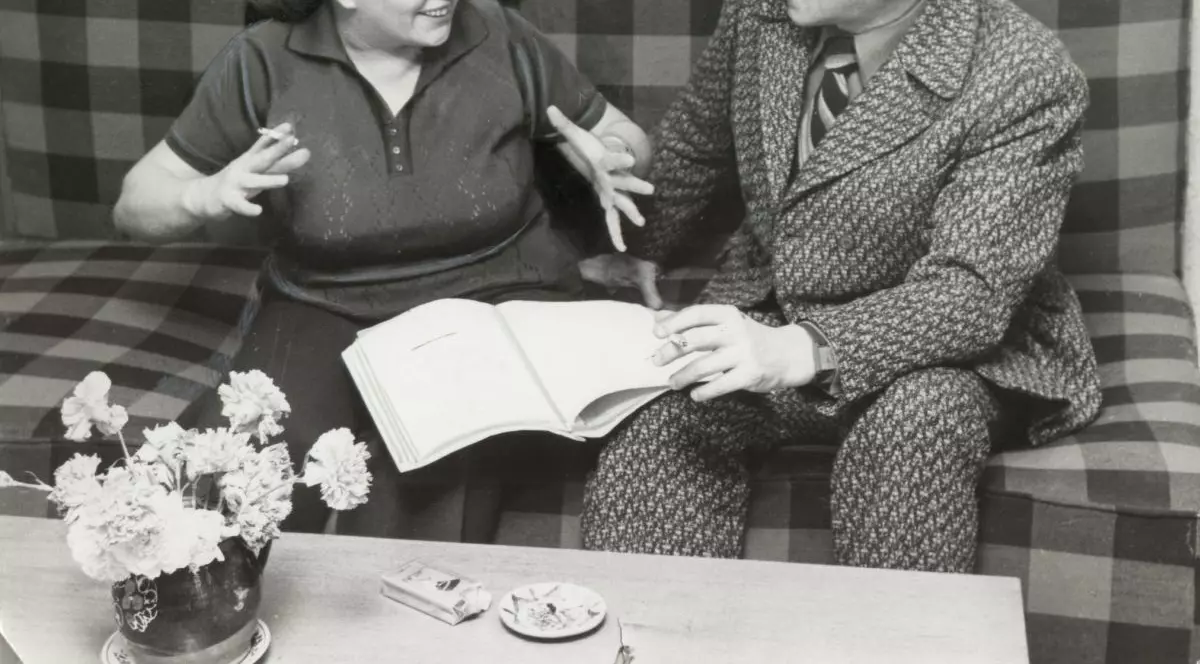 Draga Olteanu Matei în tinerețe