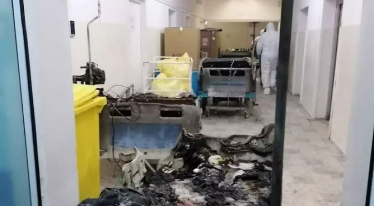 VIDEO A murit încă unul dintre pacienţii răniți în incendiul de la Piatra Neamț, transferaţi la Iaşi