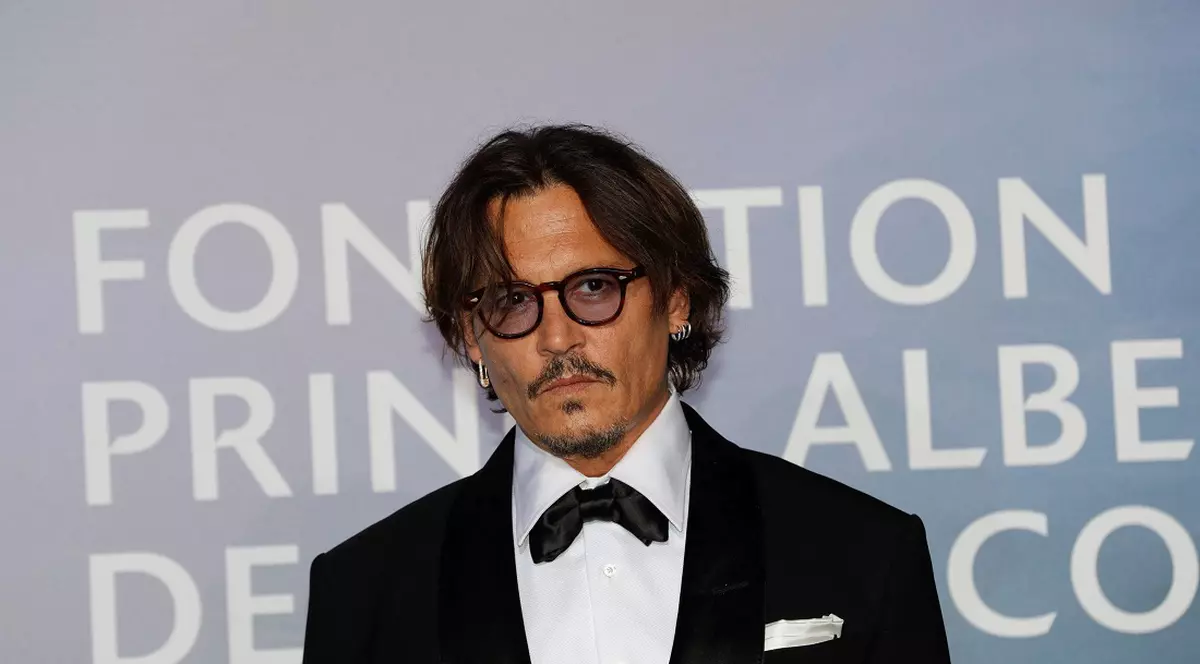Johnny Depp renunță la rolul din “Fantastic Beasts”, după ce a pierdut procesul cu tabloidul The Sun, care l-a prezentat ca un soț abuziv