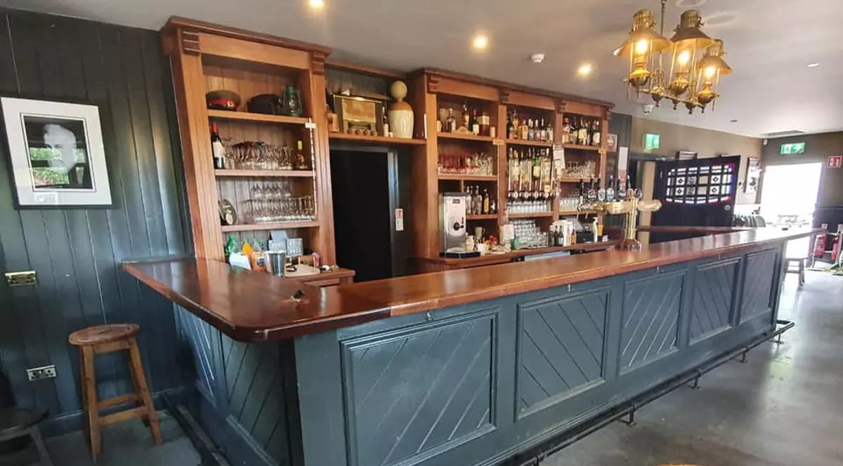 Cum funcționează „barul liber de COVID” din Irlanda