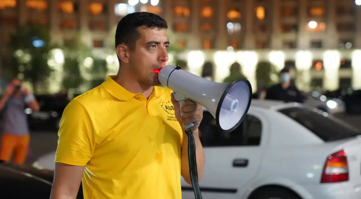 Primul atac puternic la adresa AUR după alegerile parlamentare: Asemenea atitudini nu au ce căuta în Parlament în 2021