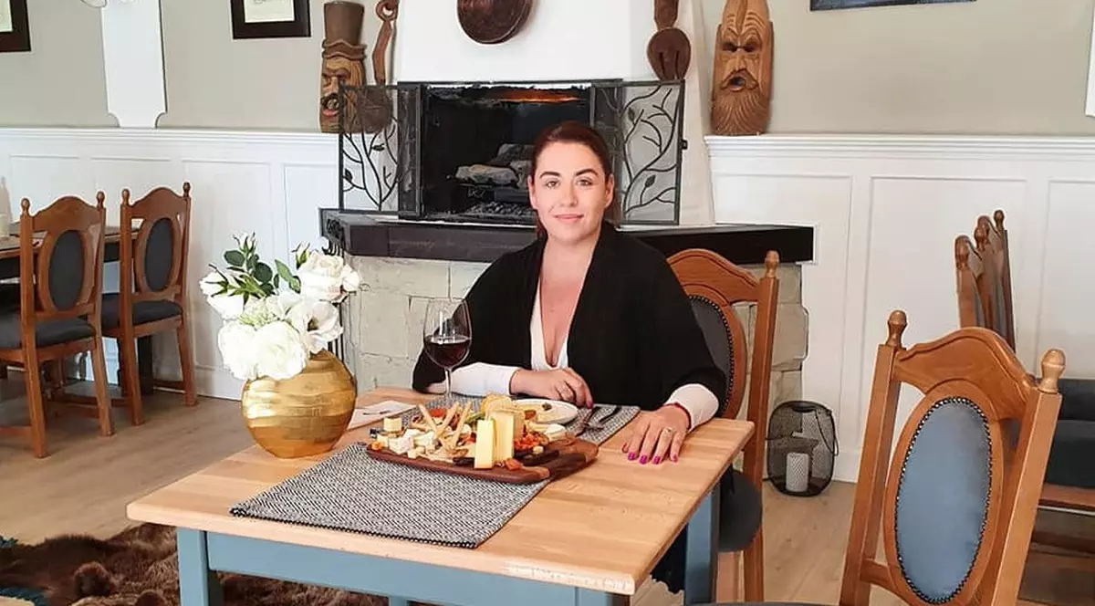 Oana Roman s-a afișat complet nemachiată. Surpriza de care au avut parte cei care au văzut-o. „Ați făcut multe dintre voi o obsesie bolnavă cu…”