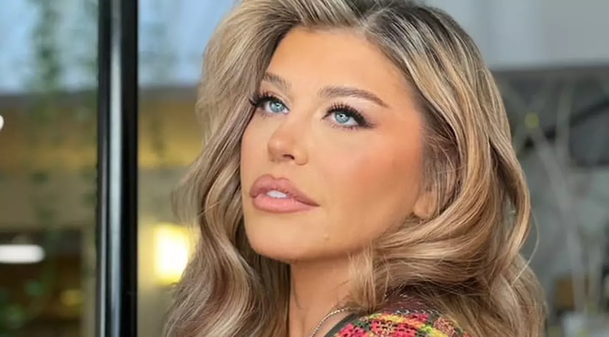 Loredana Groza, despre cum face față pandemiei. „Artiștii din România sunt puși la încercare”