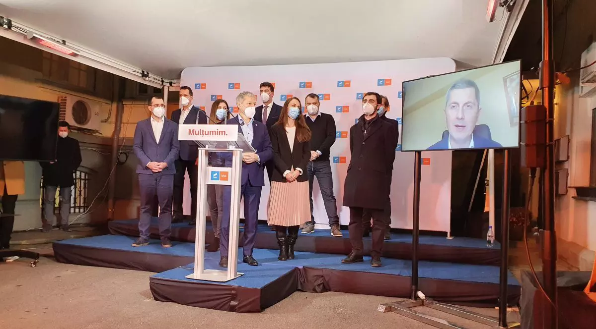 USR PLUS (foto Angelescu Dumitru)