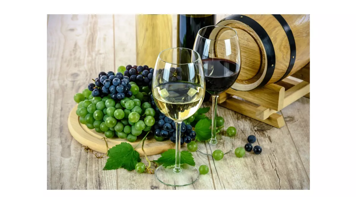 (Publicitate) Roche Mazet - Vinul nr. 1 în Franța - se găsește la Alcool Discount