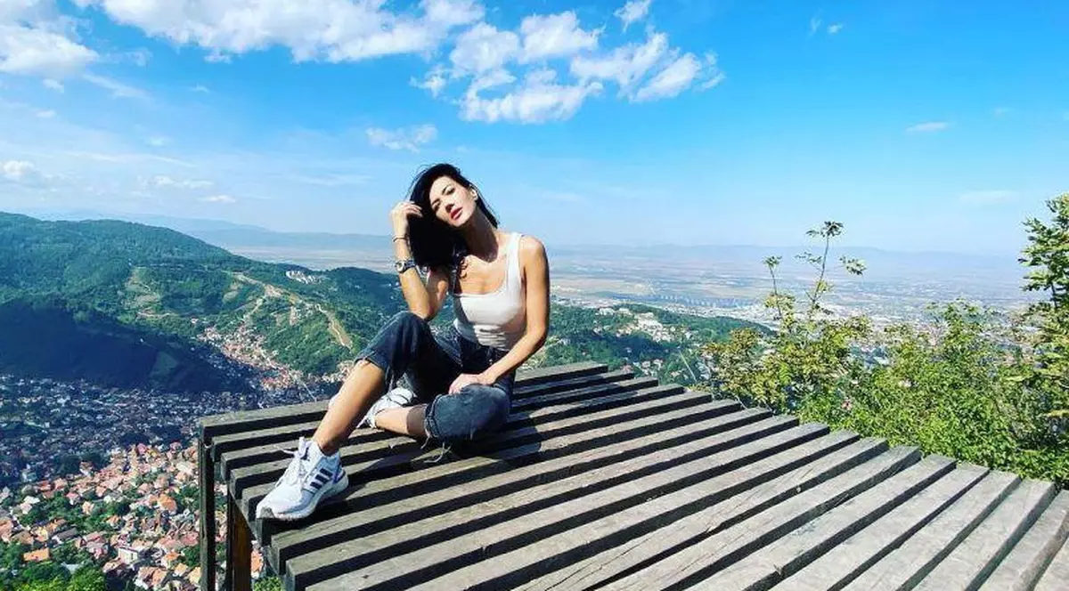 Mezzosoprana Andreea Ilie și Norris Măgeanu, fostul iubit al Corinei Dănilă, s-au despărțit. „Nu ne mai dăm bună ziua”