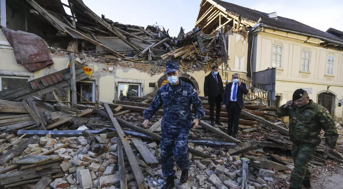 VIDEO | Cutremur cu magnitudinea 6,4 în Croaţia. Cel puțin șapte oameni și-au pierdut viața, printre care și un copil. România, pregătită să acorde sprijin