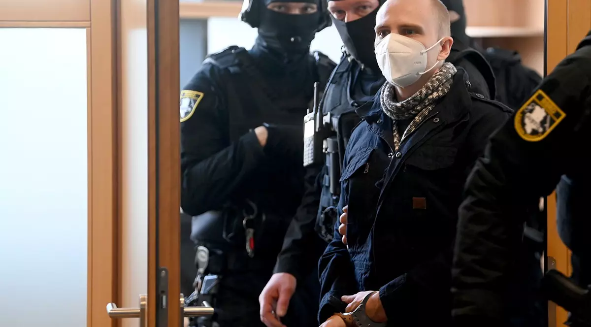 Autorul atentatului terorist asupra sinagogii din Halle, condamnat la închisoare pe viață