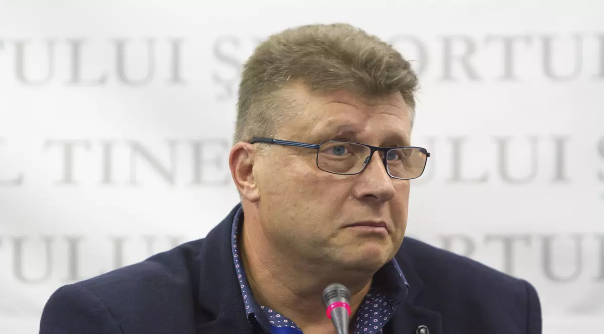Acuzații de „complicitate și manipulare” pentru  Nicu Vlad, președintele Federației Române de Haltere, în ancheta despre dopajul de la Federația Internațională
