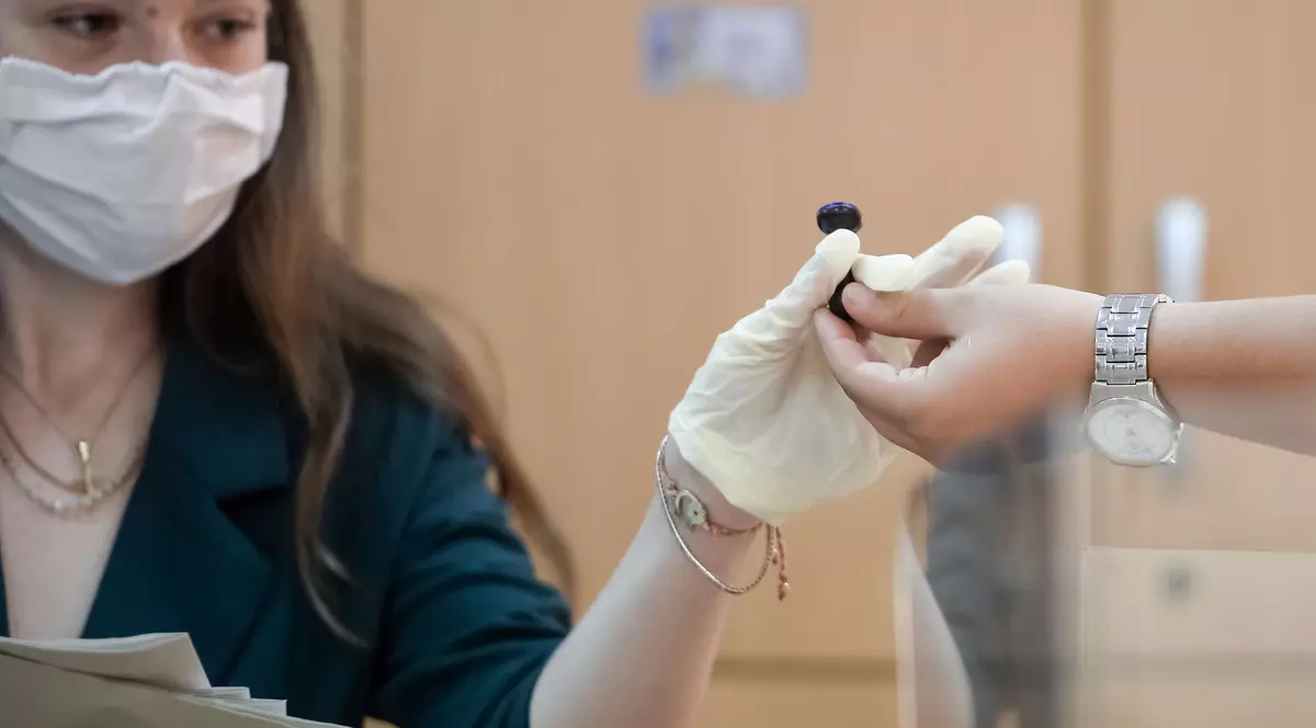 La ora 8, au votat mai mulți români ca la alegerile parlamentare de acum 4 ani, dar e încă devreme pentru o tendință